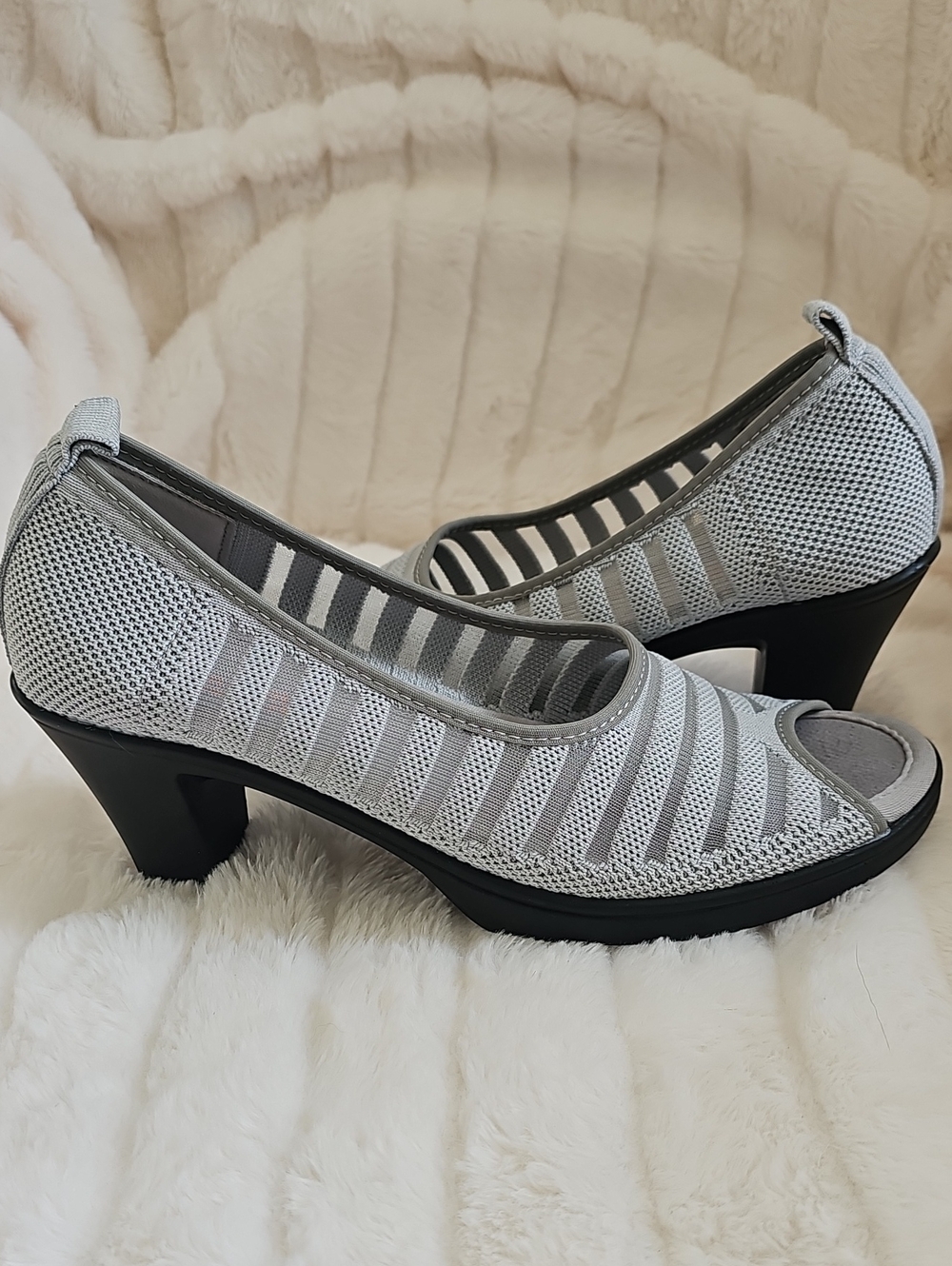 bernie mev. Silver Mesh Peep-Toe Mid Block Heels